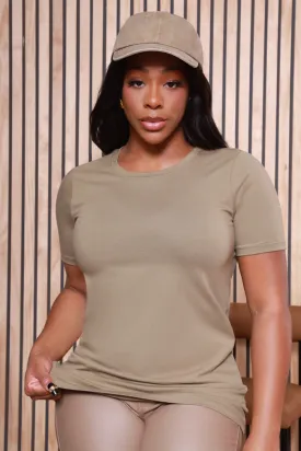 Stay Classic Short Sleeve Crewneck T-Shirt - Khaki