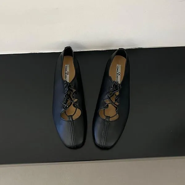 Women's Retro Hollow Strap Round Toe Mary Jane 24849657S